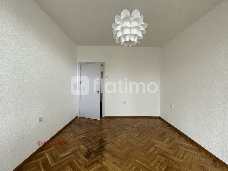 Zu vermieten  3 Schlafzimmer Sofia , Hipodruma , 120 qm | 66913309 - Bild [5]