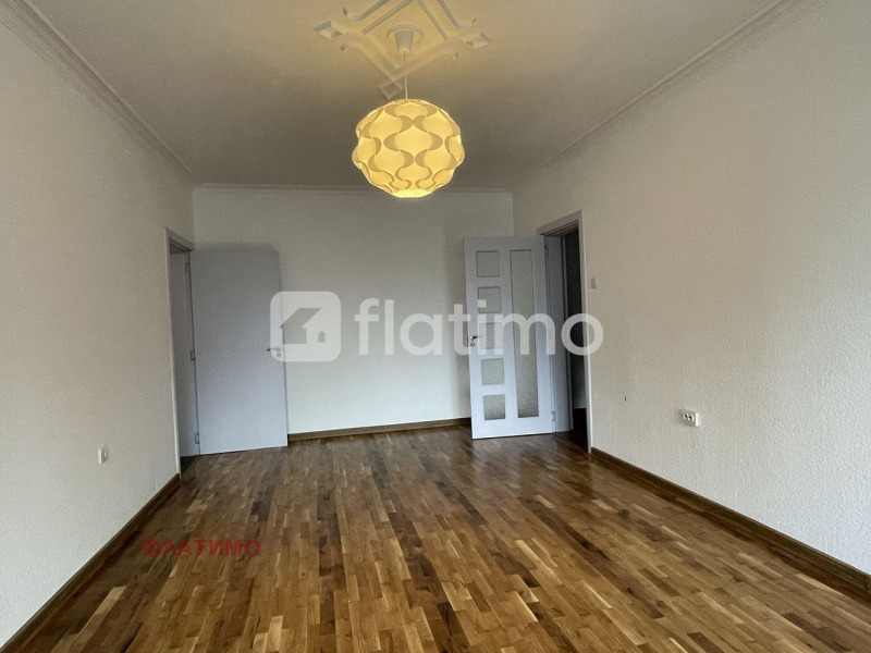 Zu vermieten  3 Schlafzimmer Sofia , Hipodruma , 120 qm | 66913309 - Bild [7]