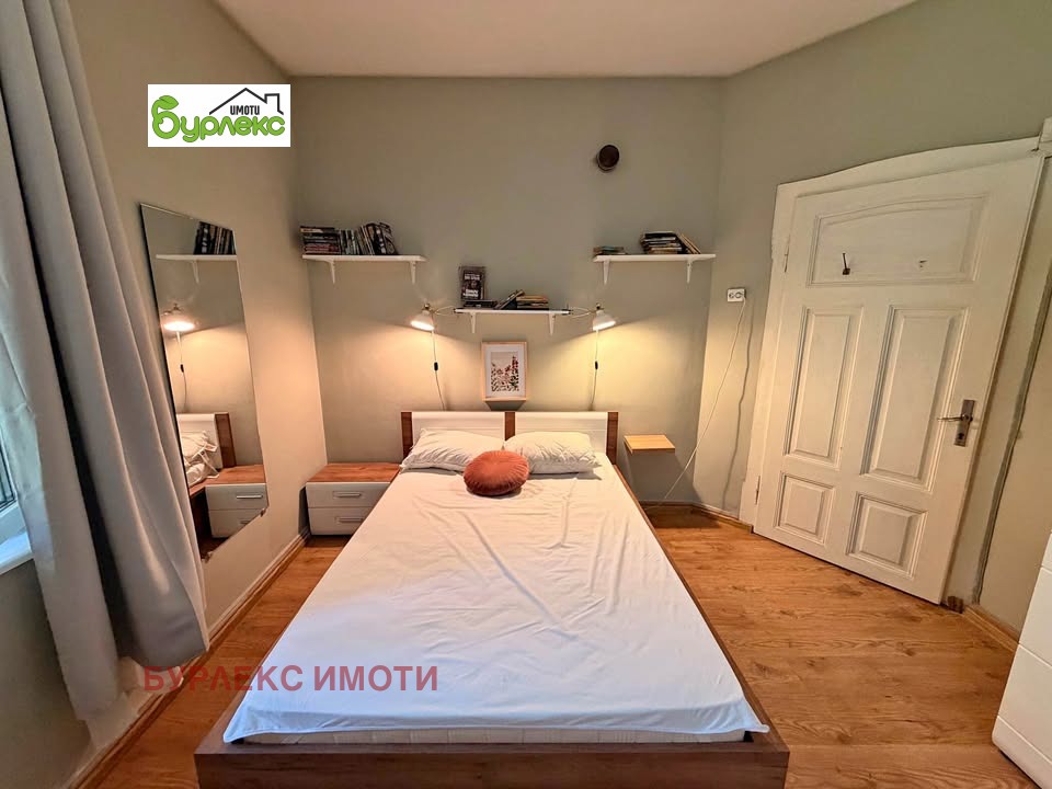 Дава под наем КЪЩА, гр. Варна, ВИНС-Червен площад, снимка 2 - Къщи - 56186057