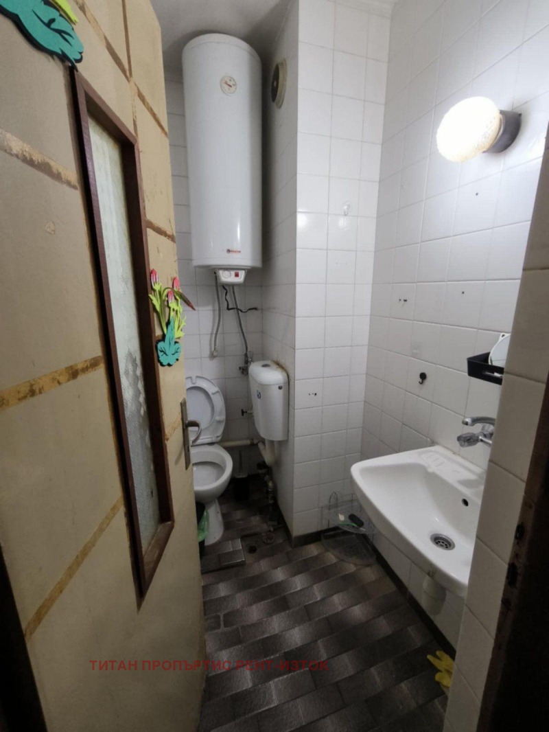 Дава под наем 2-СТАЕН, гр. Бургас, Възраждане, снимка 4 - Апартаменти - 52574215