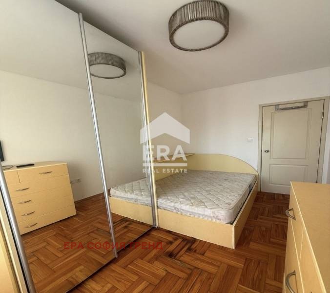 Дава под наем 3-СТАЕН, гр. София, Стрелбище, снимка 6 - Апартаменти - 54739136