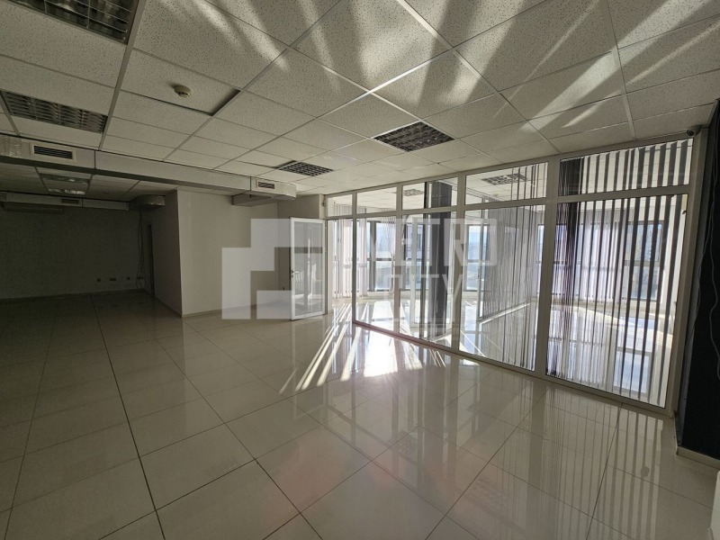 A louer  Bureau Sofia , Mladost 3 , 418 m² | 20411463 - image [8]