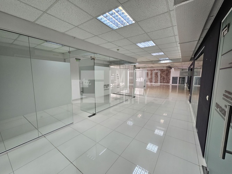 Te huur  Kantoor Sofia , Mladost 3 , 418 m² | 20411463 - afbeelding [4]