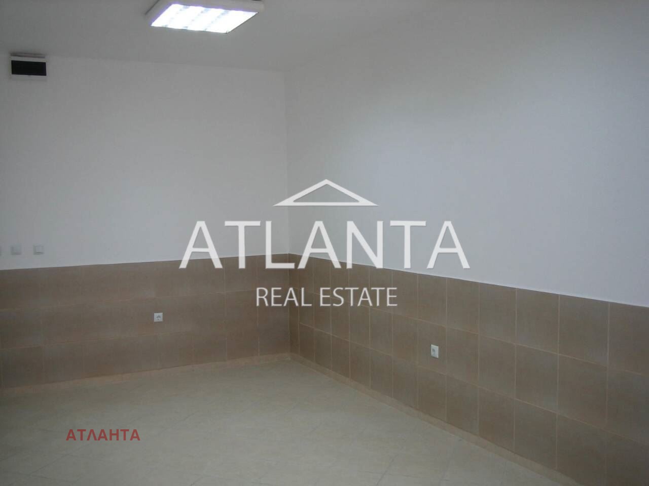 Дава под наем СКЛАД, гр. Варна, Владислав Варненчик 1, снимка 12 - Складове - 53899314