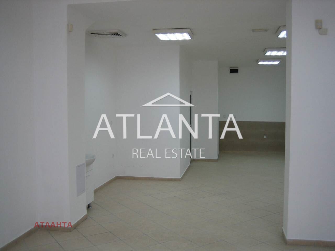 Дава под наем СКЛАД, гр. Варна, Владислав Варненчик 1