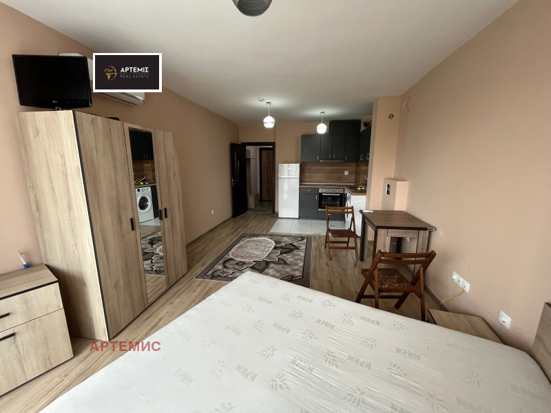 Дава под нем  1-стаен, град София, Малинова долина •  470 € • ID 56639331 — holmes.bg - [1] 