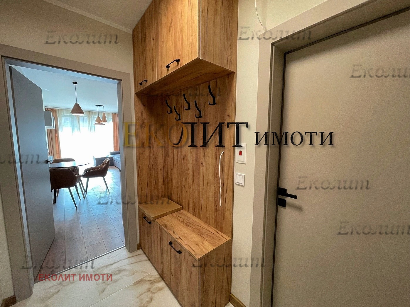 Дава под наем 2-СТАЕН, гр. София, Център, снимка 2 - Апартаменти - 52548150