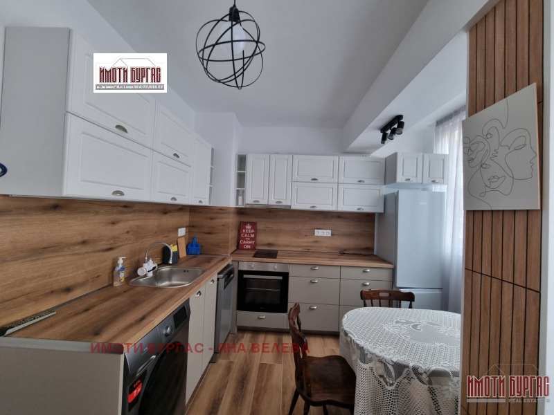 Дава под наем 3-СТАЕН, гр. Бургас, Център, снимка 2 - Апартаменти - 53321867