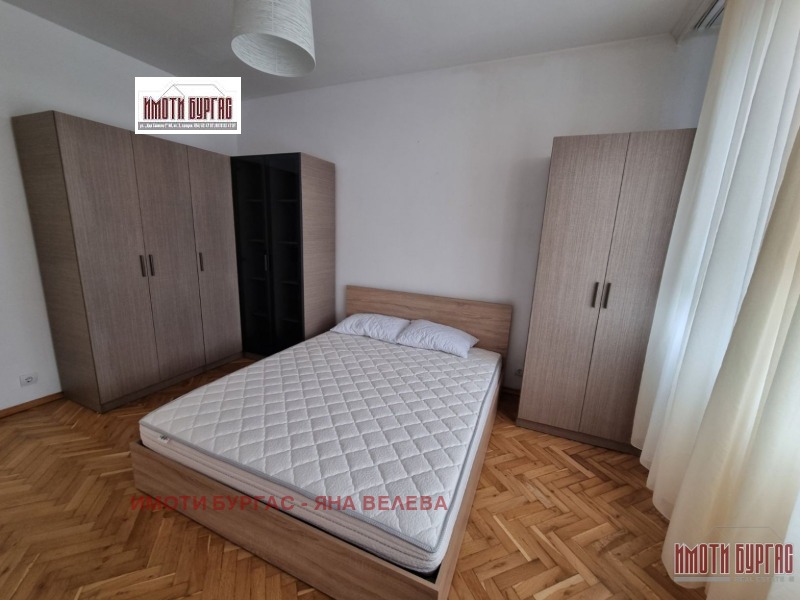 Дава под наем 3-СТАЕН, гр. Бургас, Център, снимка 5 - Апартаменти - 53321867