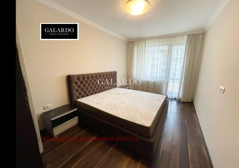 Дава под наем 4-СТАЕН, гр. София, Лозенец, снимка 8 - Апартаменти - 53196999