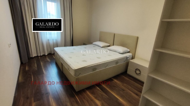 Дава под наем 4-СТАЕН, гр. София, Лозенец, снимка 11 - Апартаменти - 53196999