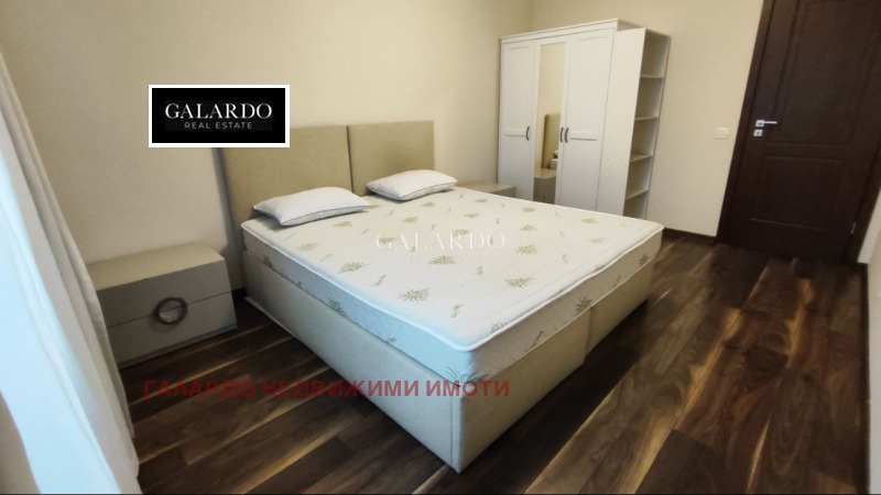 Дава под наем 4-СТАЕН, гр. София, Лозенец, снимка 12 - Апартаменти - 53196999