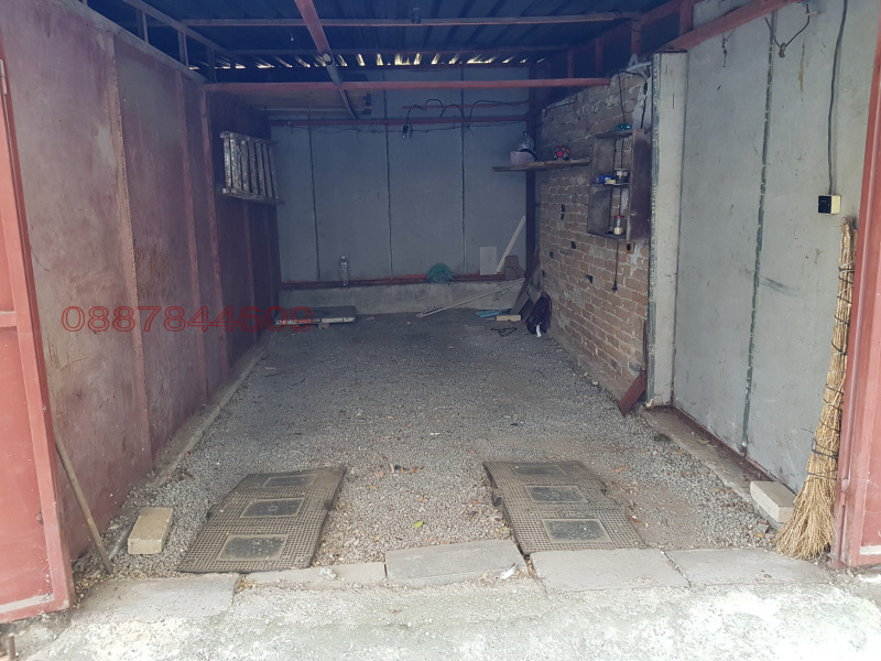 Kiadó  Garázs Dobrics , Centar , 16 négyzetméter | 94111910 - kép [2]