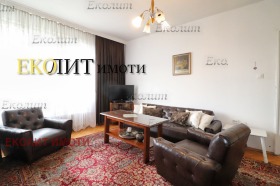2 soveværelser Iztok, Sofia