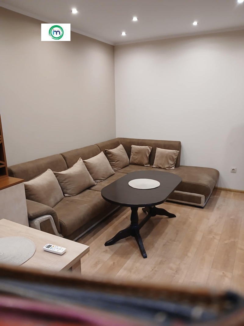 Do wynajęcia  1 sypialnia Pazardżik , Zapad , 65 mkw | 30178549