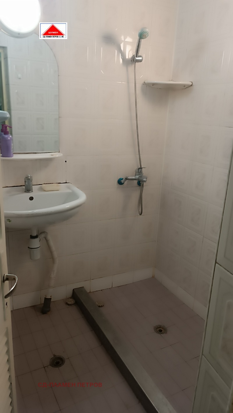 Дава под наем 3-СТАЕН, гр. Шумен, Център, снимка 4 - Апартаменти - 51346719