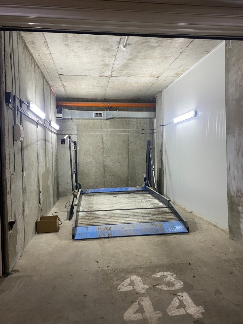 Дава под наем ГАРАЖ, ПАРКОМЯСТО, гр. София, Манастирски ливади, снимка 8 - Гаражи и паркоместа - 52605252