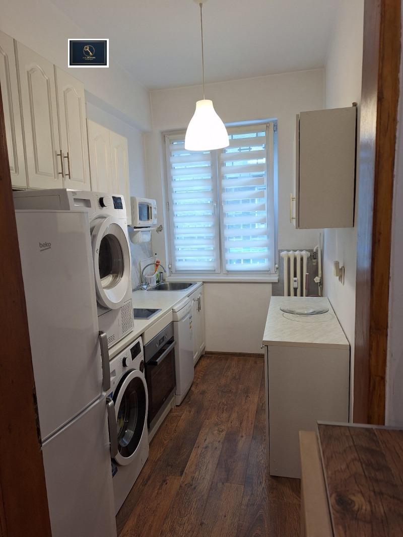 Дава под наем 2-СТАЕН, гр. София, Център, снимка 3 - Апартаменти - 53558971