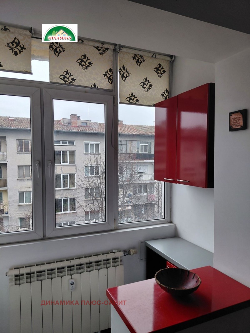 Дава под наем 3-СТАЕН, гр. София, Медицинска академия, снимка 12 - Апартаменти - 52810424