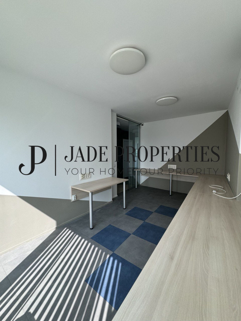 Te huur  Kantoor Sofia , Tsentar , 205 m² | 83750541 - afbeelding [8]