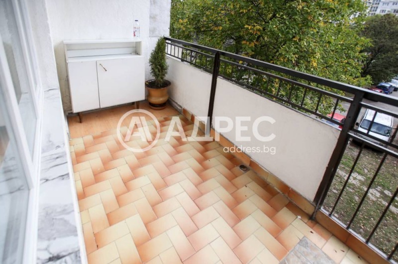 Дава под наем 2-СТАЕН, гр. София, Разсадника, снимка 10 - Апартаменти - 53044595