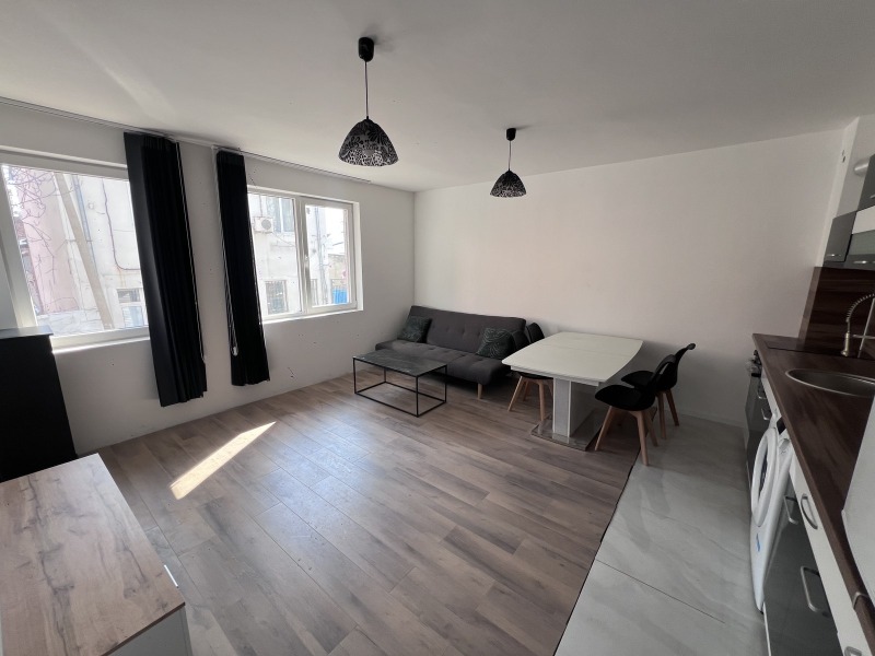K pronájmu  2 ložnice Sofia , Centar , 87 m2 | 98976453