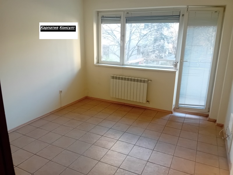 Дава под наем 3-СТАЕН, гр. София, Борово, снимка 4 - Апартаменти - 52434617