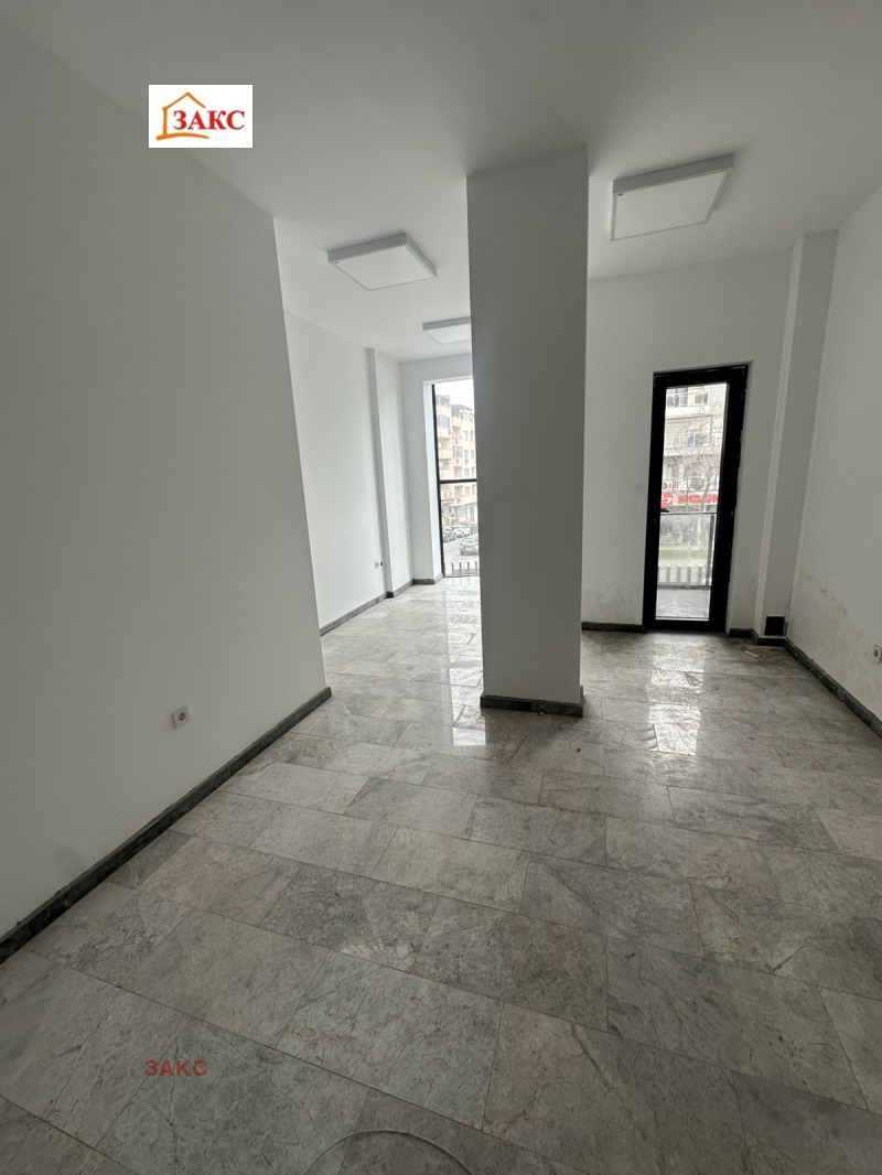 Дава под наем ОФИС, гр. Кърджали, Възрожденци, снимка 6 - Офиси - 53592900