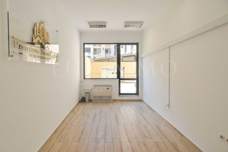 Vuokrattavana  Myymälä Sofia , Zona B-19 , 164 neliömetriä | 72129135 - kuva [6]