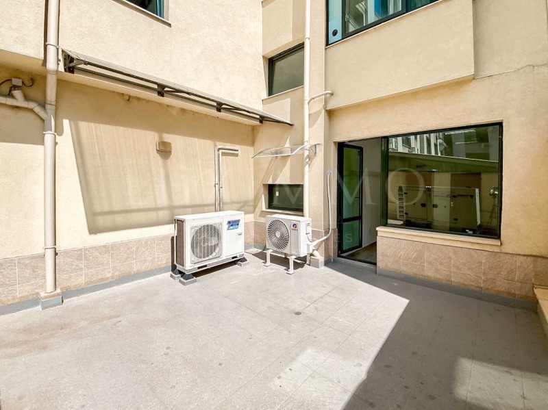 Vuokrattavana  Myymälä Sofia , Zona B-19 , 164 neliömetriä | 72129135 - kuva [8]