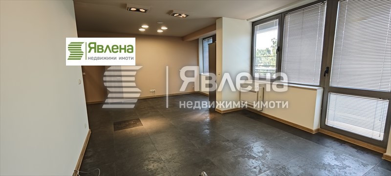 Издаје се  Канцеларија Софија , Центар , 290 м2 | 49496333 - слика [8]