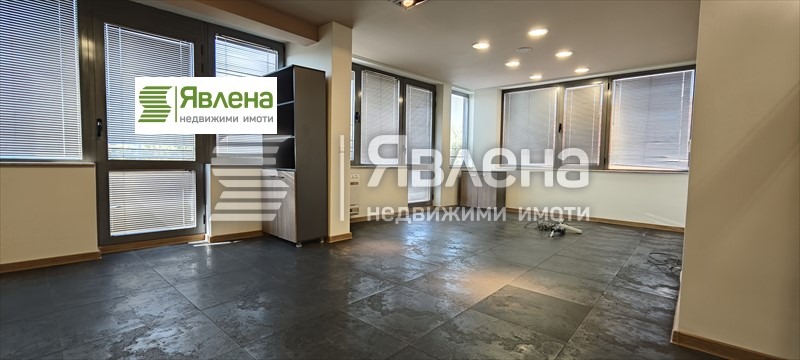 Издаје се  Канцеларија Софија , Центар , 290 м2 | 49496333 - слика [7]