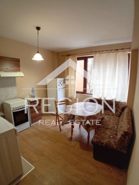 1 dormitorio Koljozen pazar, Varna 4