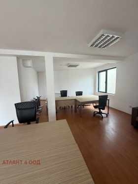 Zu vermieten Büro