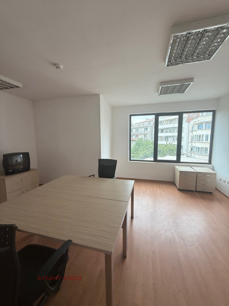 Til leje  Kontor region Stara Zagora , Kazanlak , 51 kvm | 85973786 - billede [3]