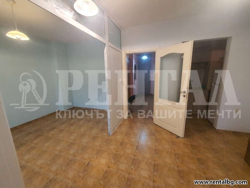 Дава под наем  Офис град Пловдив , Център , 65 кв.м | 65586448