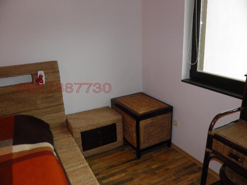 Дава под наем КЪЩА, с. Приселци, област Варна, снимка 14 - Къщи - 52769996