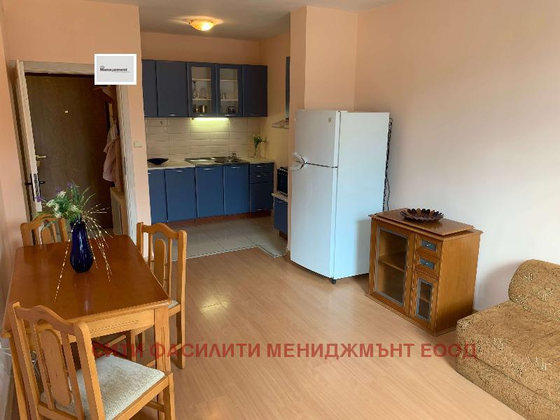 Para alugar  1 quarto Sofia , Musagenica , 60 m² | 79197593