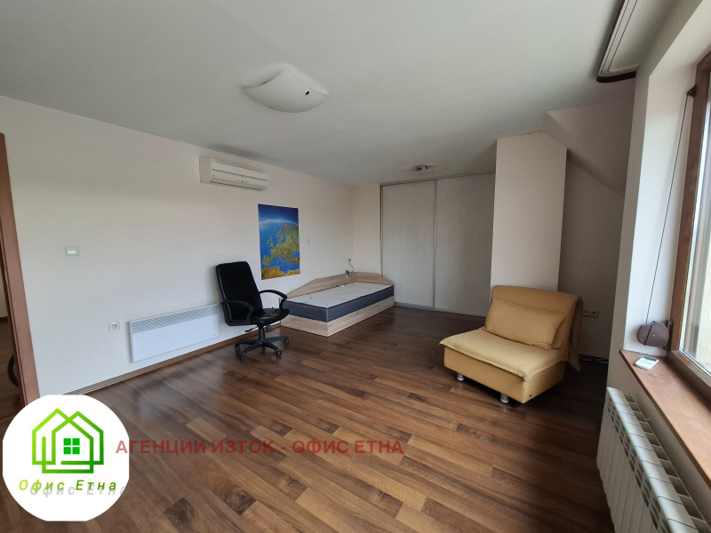 Издаје се  2 спаваће собе Софија , Овча купел , 120 м2 | 48414944 - слика [11]