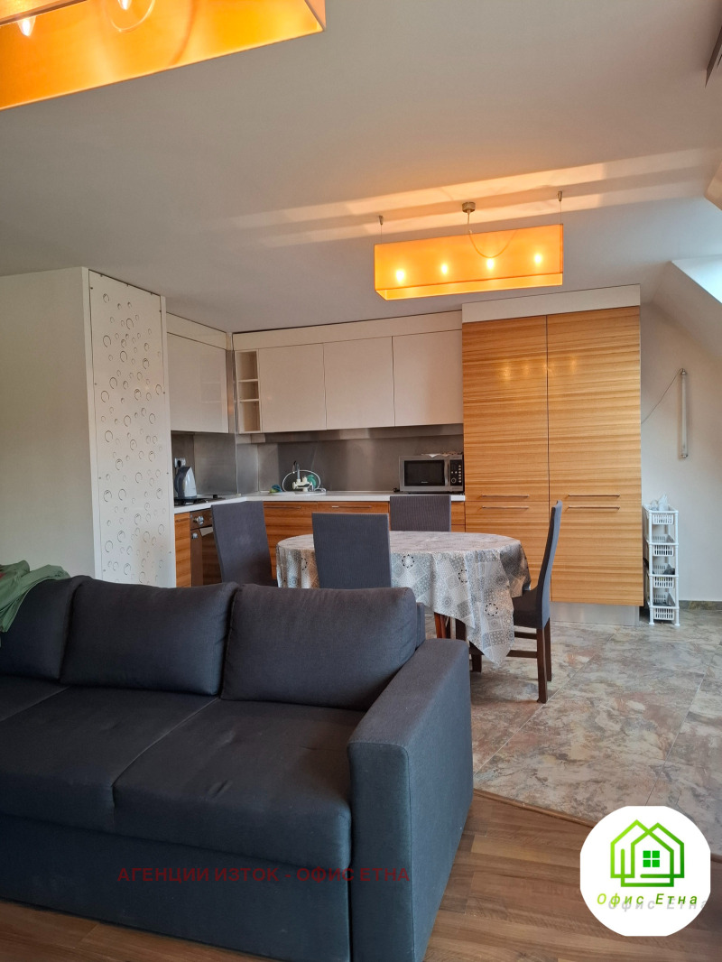 Издаје се  2 спаваће собе Софија , Овча купел , 120 м2 | 48414944