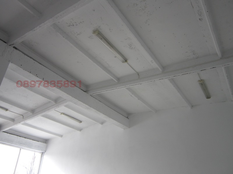 Дава под наем СКЛАД, с. Изворско, област Варна, снимка 5 - Складове - 53454091