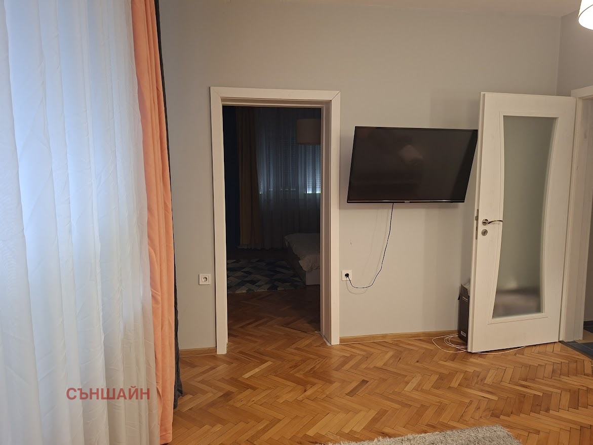 Дава под наем 2-СТАЕН, гр. София, Изток, снимка 4 - Апартаменти - 56227381