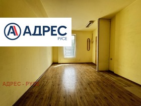 Стая град Русе, Търговия на едро 1