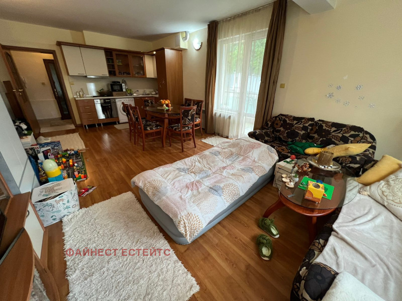 Издаје се  1 спаваћа соба Софија , Бојана , 70 м2 | 26705267 - слика [7]