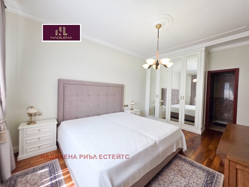 K pronájmu  3 ložnice Sofia , Centar , 130 m2 | 73643411 - obraz [9]