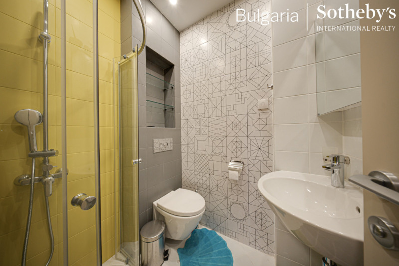 Издаје се  Кућа Софија , в.з.Киноцентара 3 част , 210 м2 | 19206649 - слика [16]