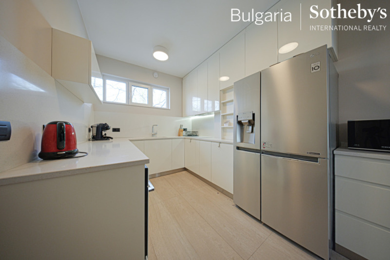 Дава под наем КЪЩА, гр. София, в.з.Киноцентъра 3 част, снимка 11 - Къщи - 50550775