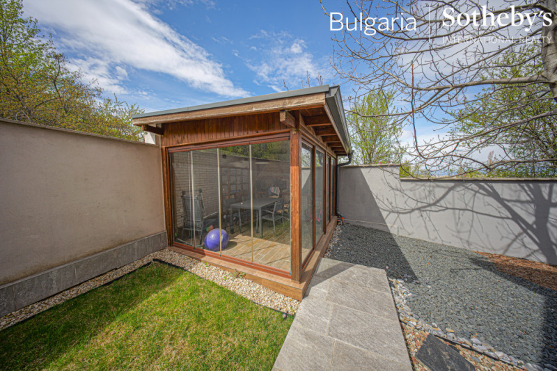 Издаје се  Кућа Софија , в.з.Киноцентара 3 част , 210 м2 | 19206649 - слика [7]