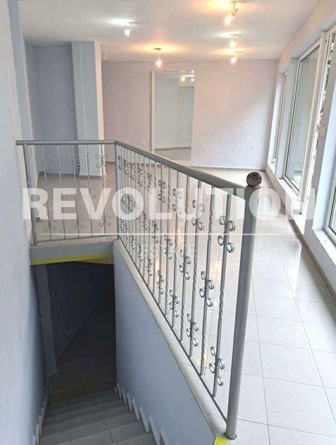 Дава под наем МАГАЗИН, гр. Варна, Център