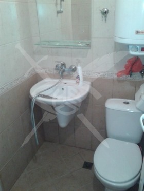 Dům Kolchozen pazar, Varna 4